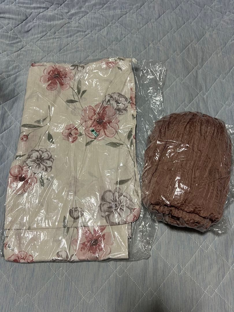 Dita 花柄浴衣・帯・腰紐・下駄セット