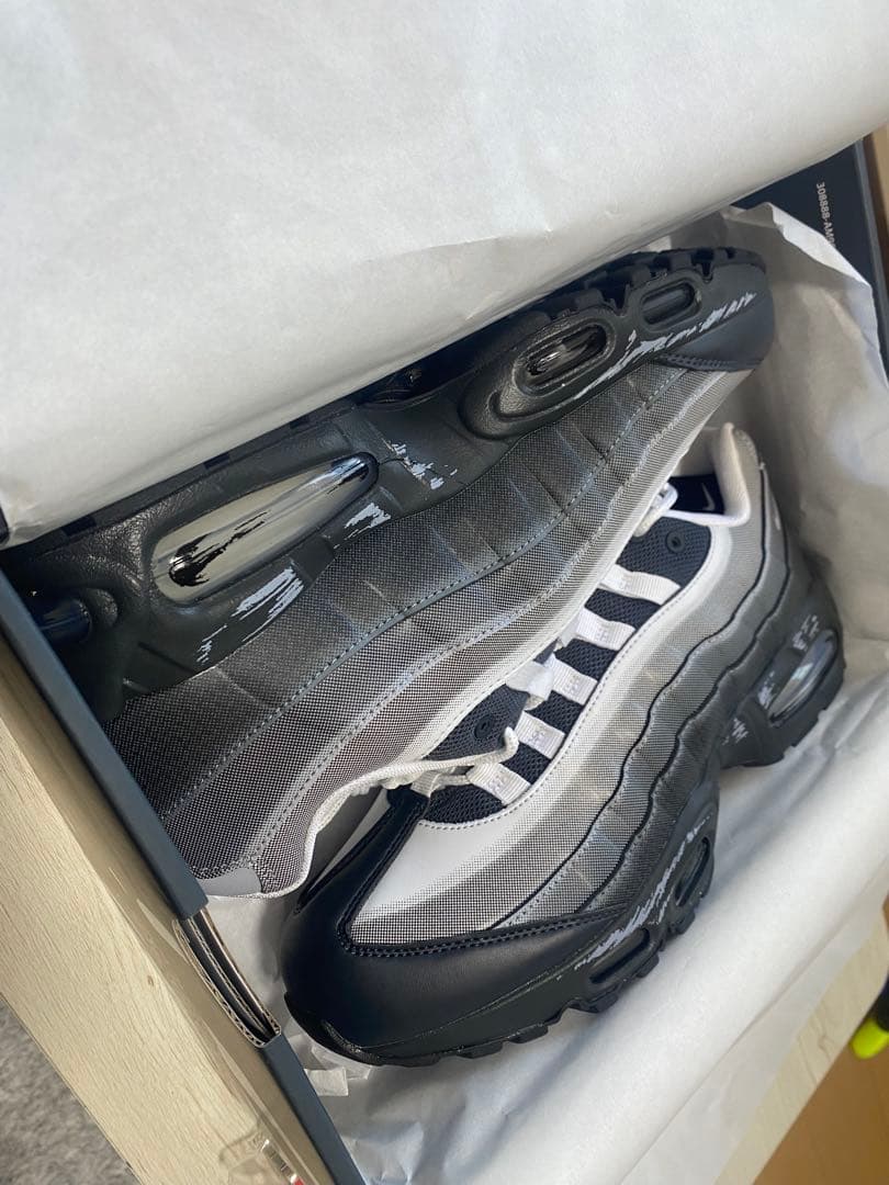 NIKE 遊戯王 airmuscle 城之内 国内限定モデル＋ノベルティ