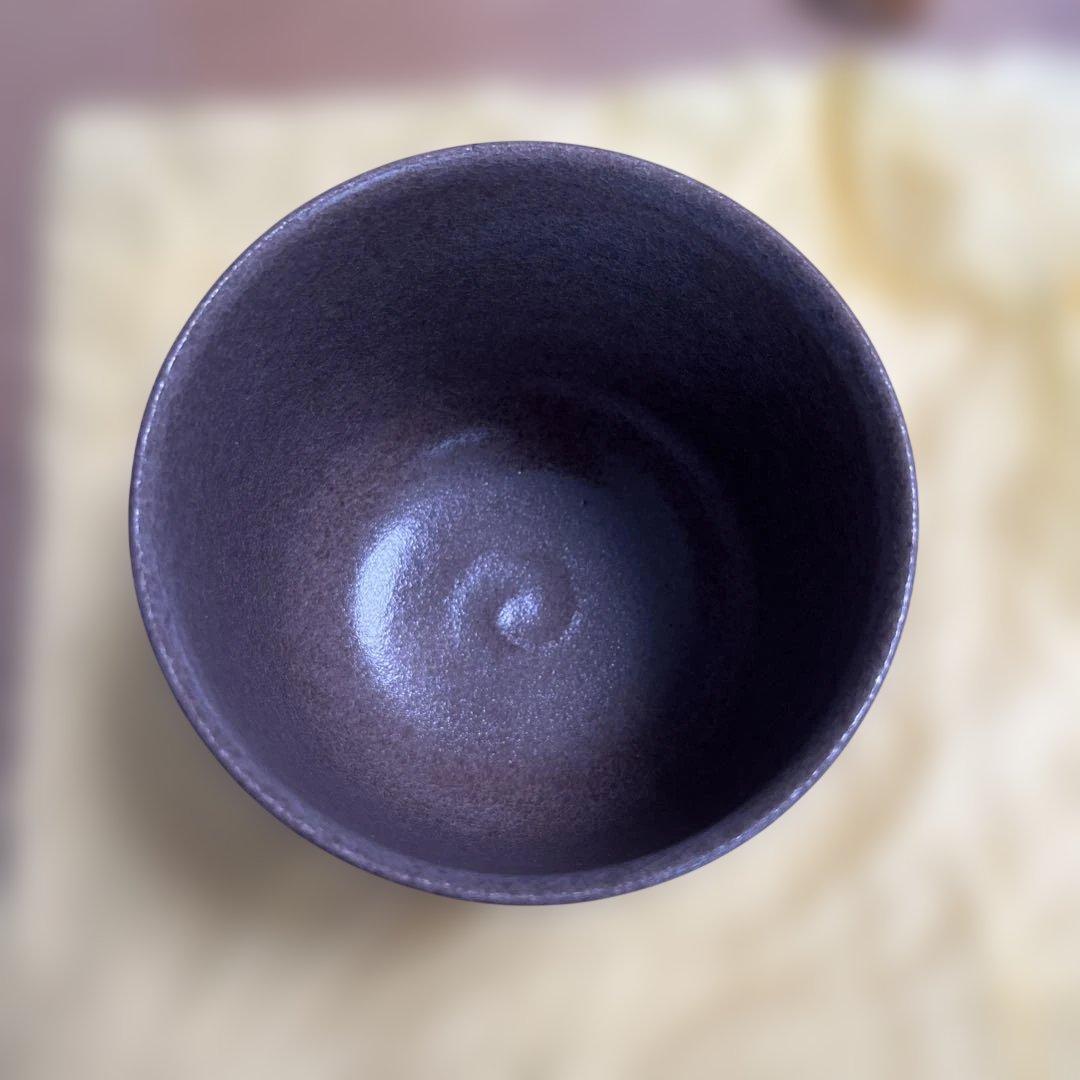 値下げ中　杉田祥平 清閑寺窯 赫地色絵梅花画筒茶碗 共箱