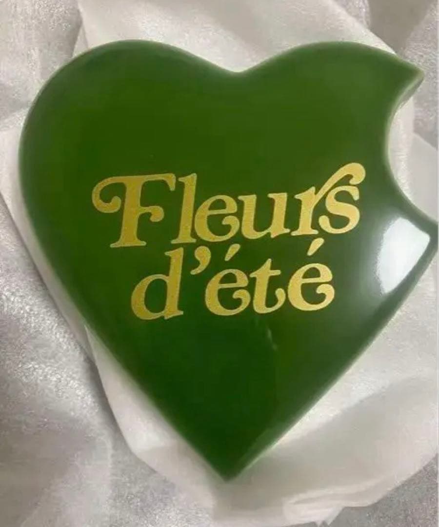 verdy girls don't cry ete 日本限定 有田焼　緑