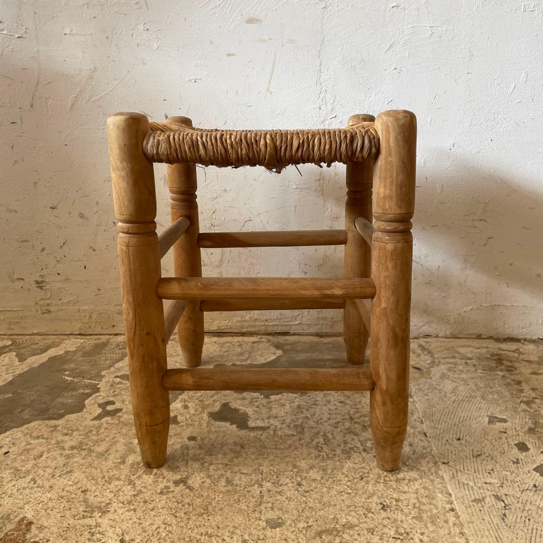 年末・年始SALE 藁スツール　剥離