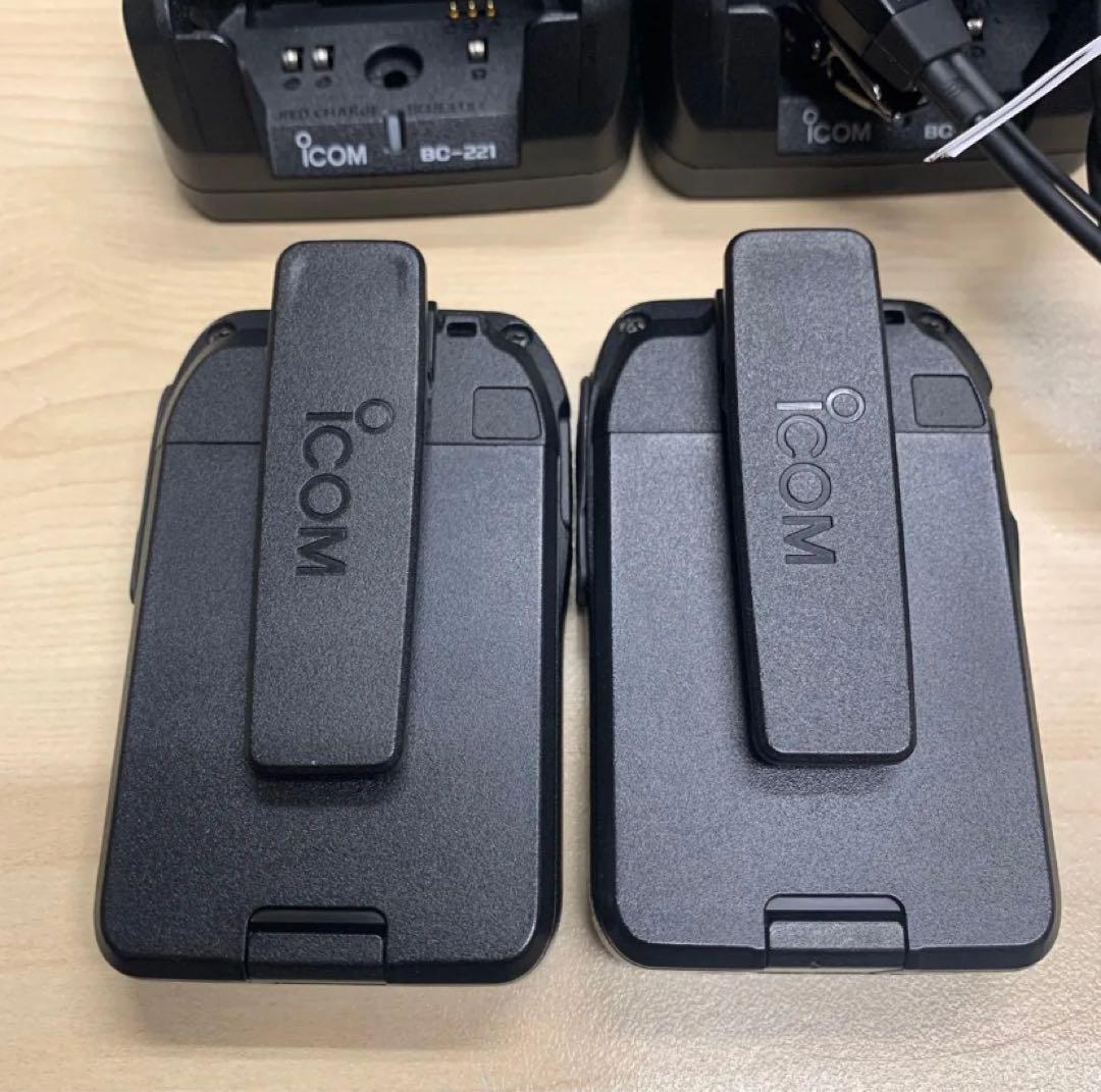 アイコム　登録局　IC-DPR30 アンテナ内蔵型　２台セット　中古品