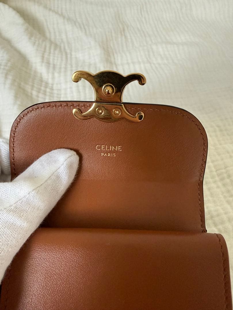 CELINE スモールフラップウォレット　トリオンフ