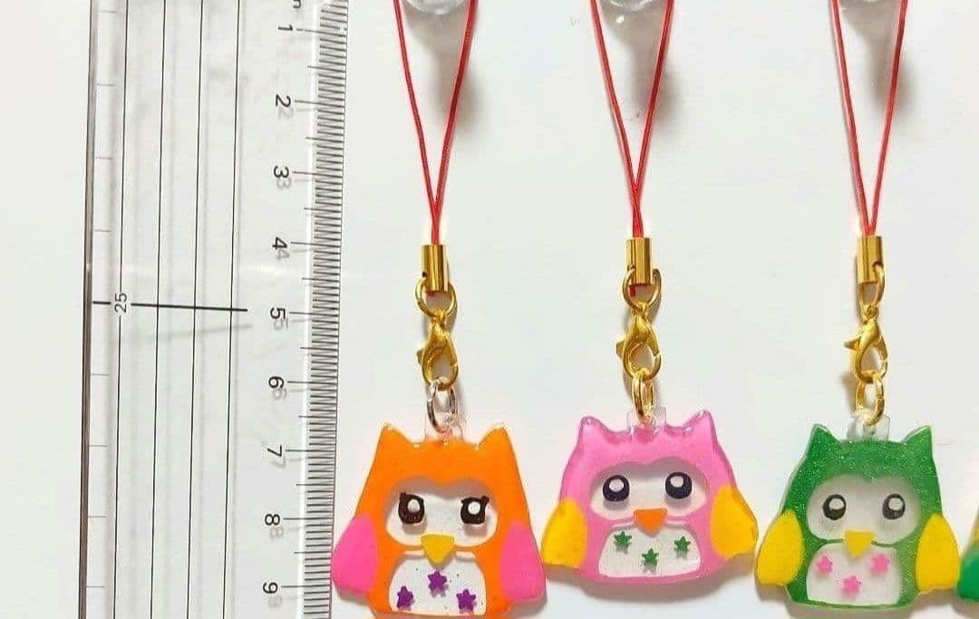 30個セットです⭐⭐ふくろうさん　レジン　ストラップ　カラフル　ハンドメイド