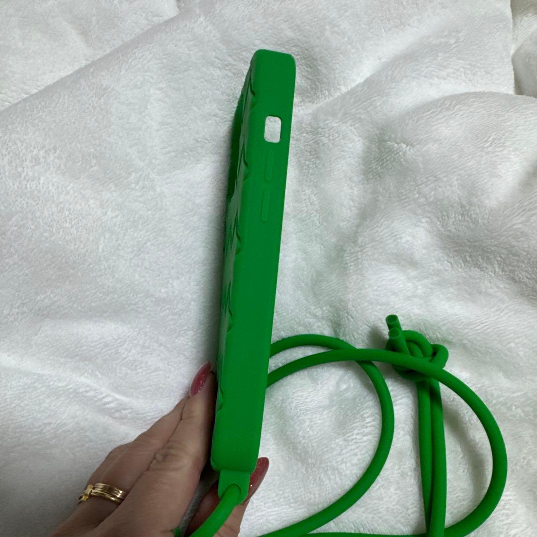 ボッテガヴェネタ iPhone 15Pro ケース