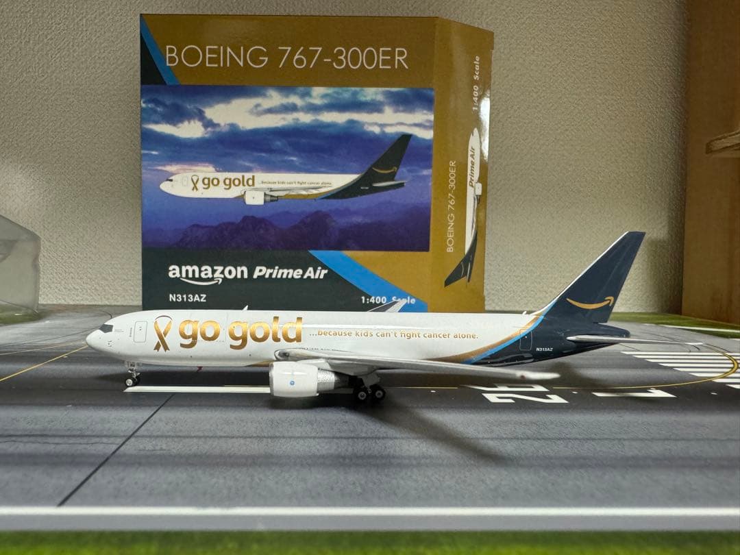 767-300ER Amazon 1:400 フェニックス