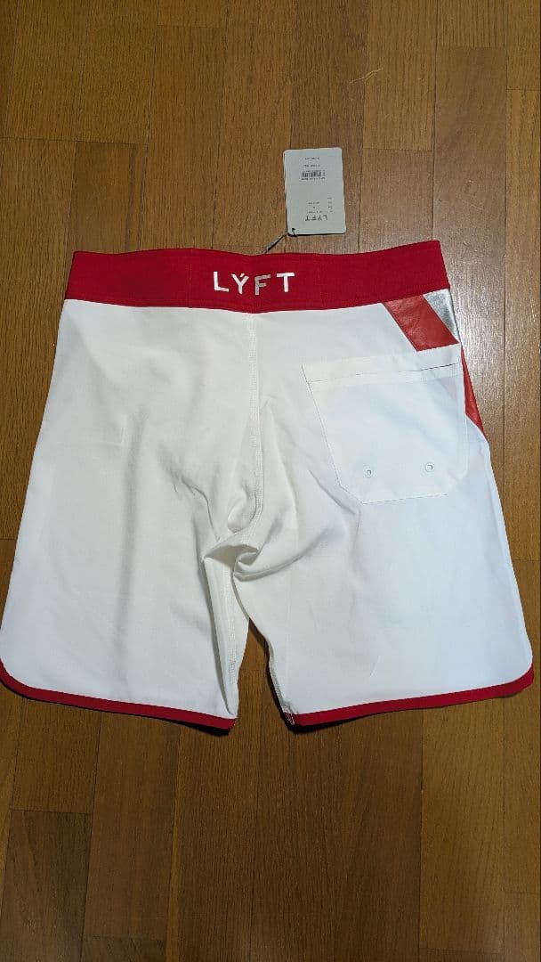 LYFT 水着 S 白/赤 ボードショーツ フィジーク 未使用