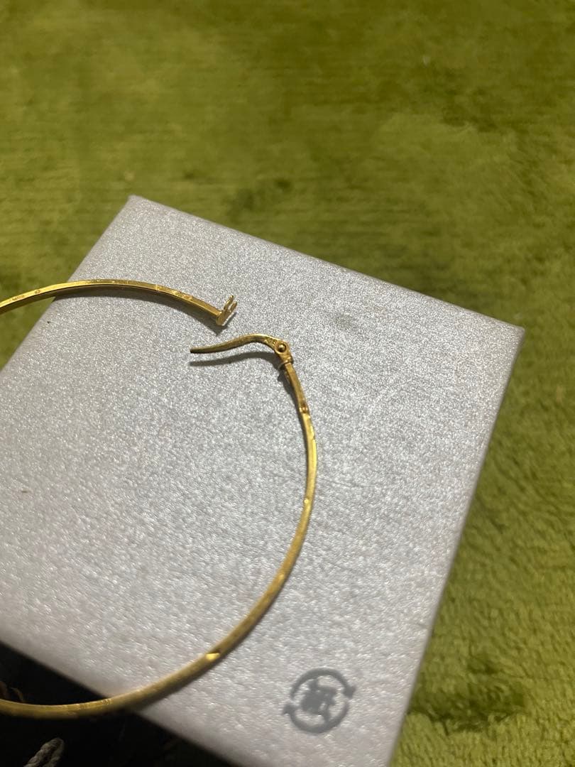K10ゴールド フープピアス ポーチ付き　スタージュエリー