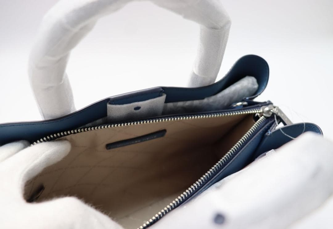 新品 マイケルコース RUTHIE サフィアーノレザー 2way ショルダー 紺