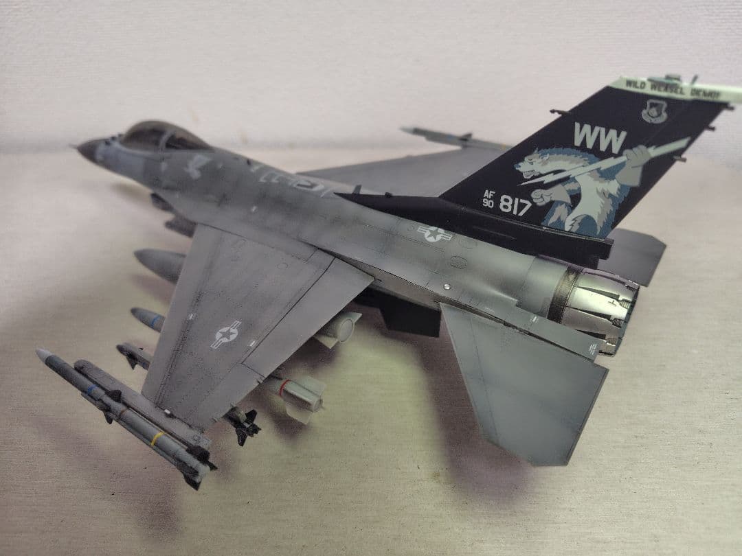 F-16 CM-501/48ファイティングファルコンF-16デモチーム 2025
