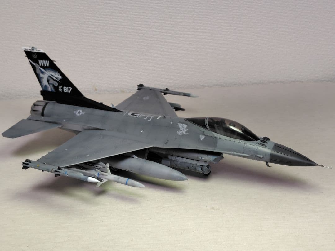 F-16 CM-501/48ファイティングファルコンF-16デモチーム 2025