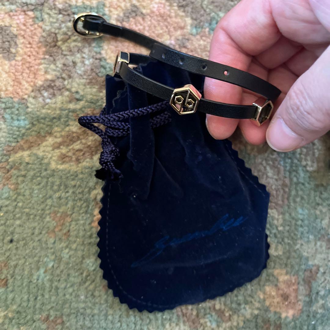 女王蜂 チョーカー