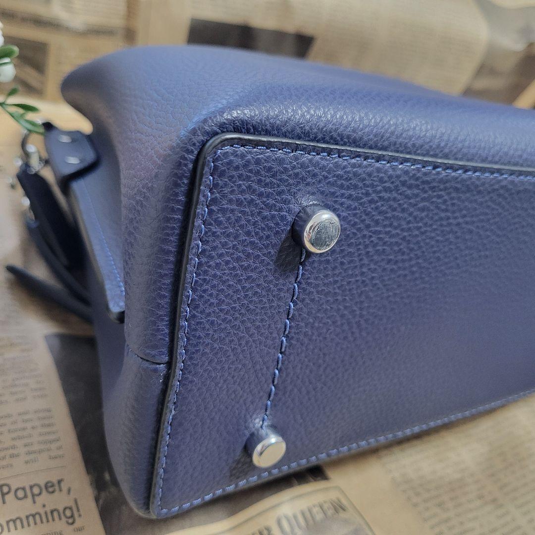 本日まで★最終値下げ【訳あり新品】コーチ★COACH ウィロウ バッグ　ネイビー