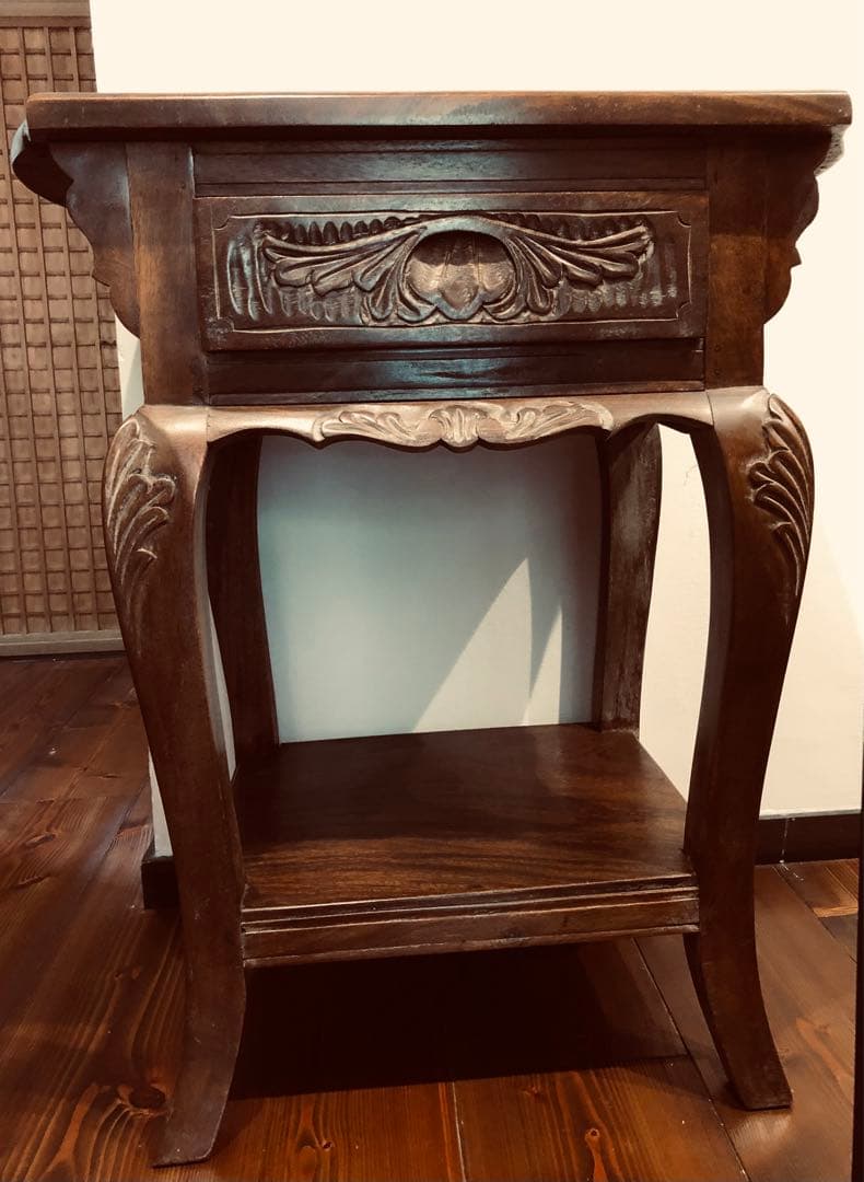 西洋アンティークスペイン家具 コンソールテーブル　飾り台　サイドディスク