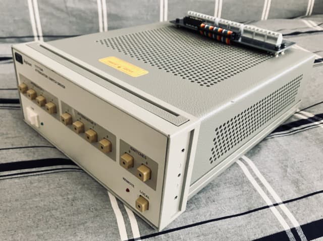 HP/Agilent 11713A アッテネータ/スイッチ・ドライバ