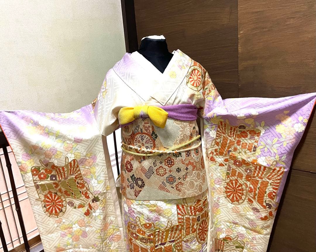 振袖フルセット6点サイズM〜Ｌ駒刺繍　御所車花文　暈し染め　金彩　正絹