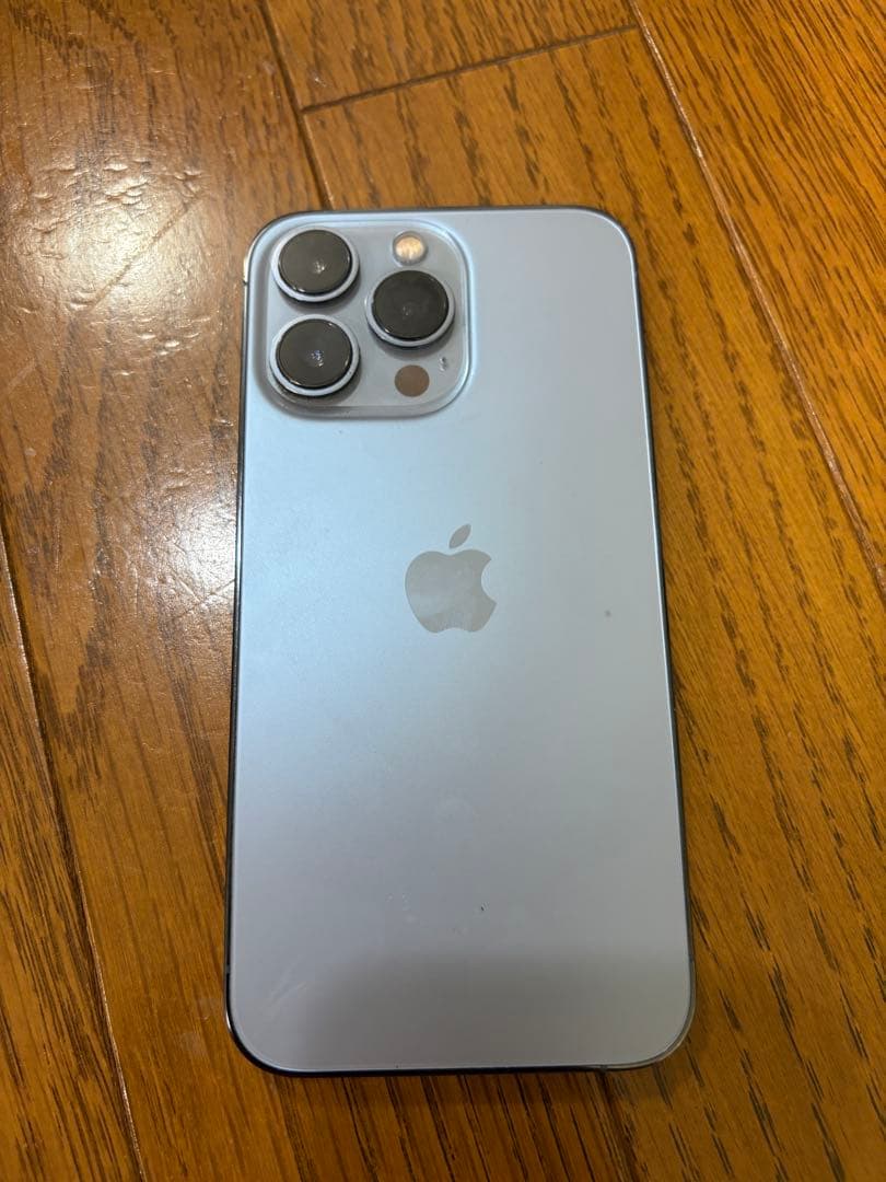 グェンディンロンApple iPhone 13 Pro 　128GB