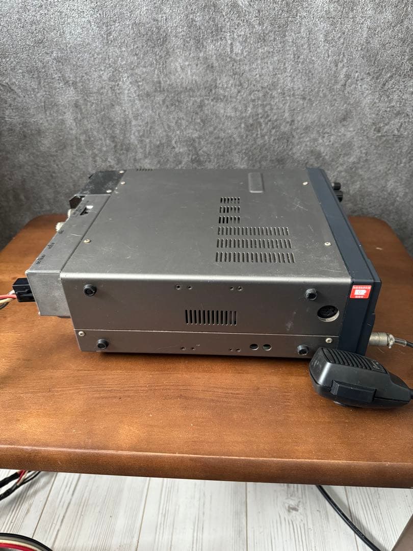 KENWOOD TS-690D 100Wトランシーバー