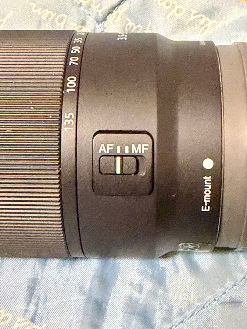 SONY E 18-135mm F3.5-5.6 OSS レンズ