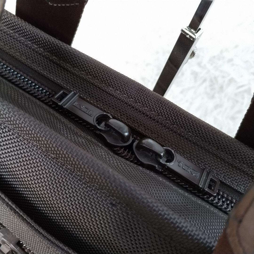 極美品　TUMI　トゥミ　ビジネスバッグ　ショルダーバッグ　PC可 A4サイズ