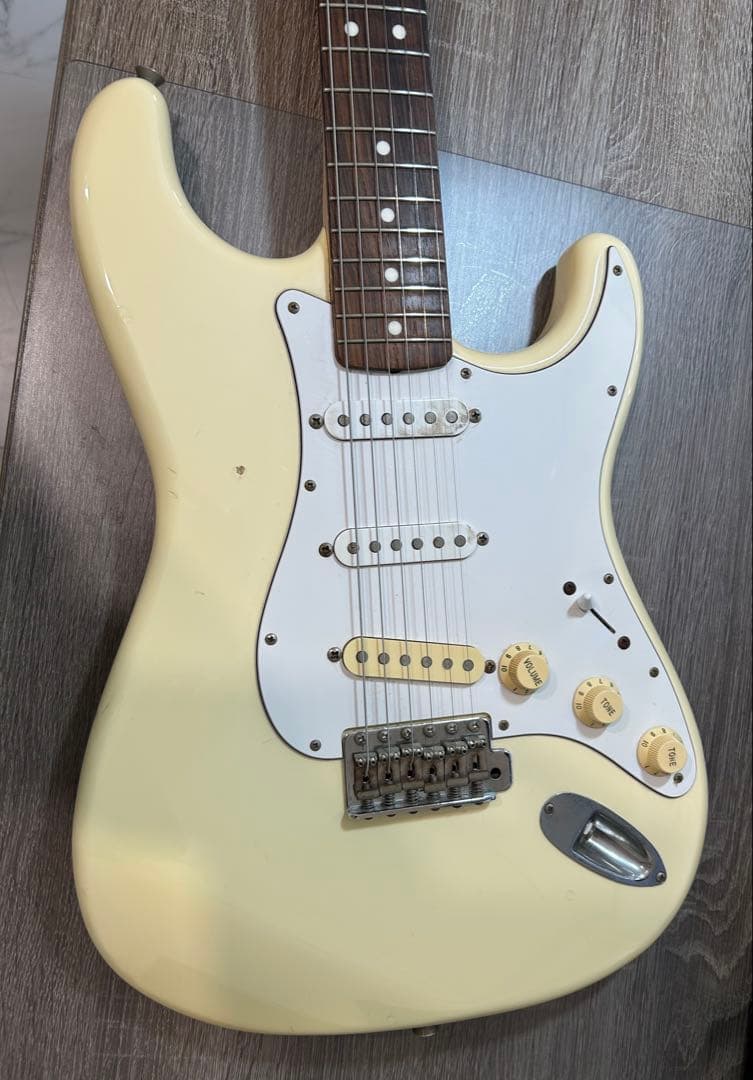 FENDER JAPAN ST-45 ストラトキャスター