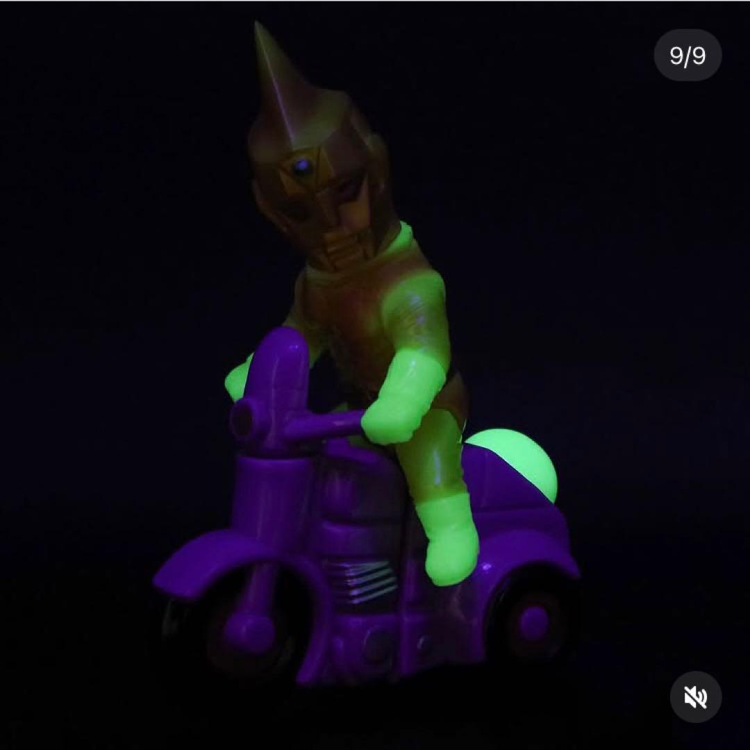 一番星玩具 爆走！ スペクトルマン 蓄光 ソフビ