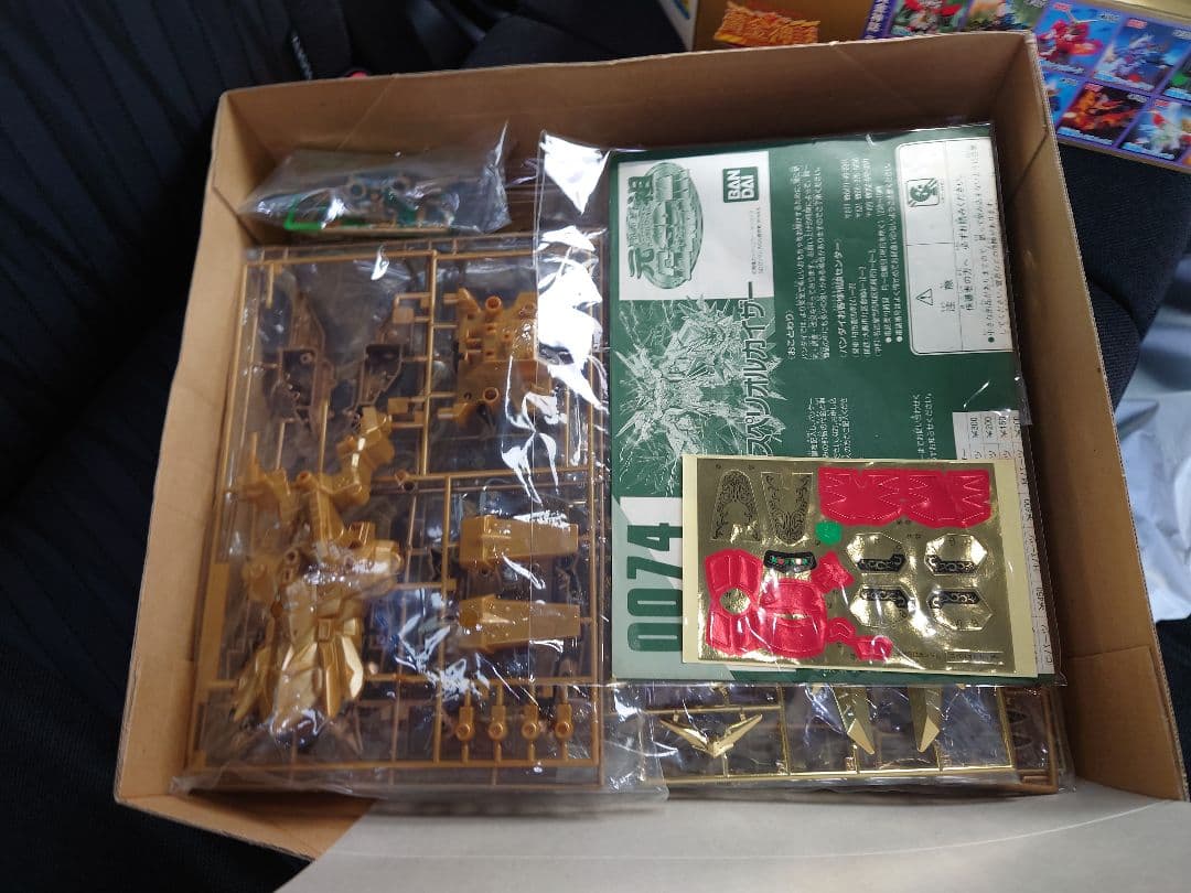 希少 元祖ＳＤガンダム 黄金神スペリオルカイザー 未組立 スペリオルドラゴン