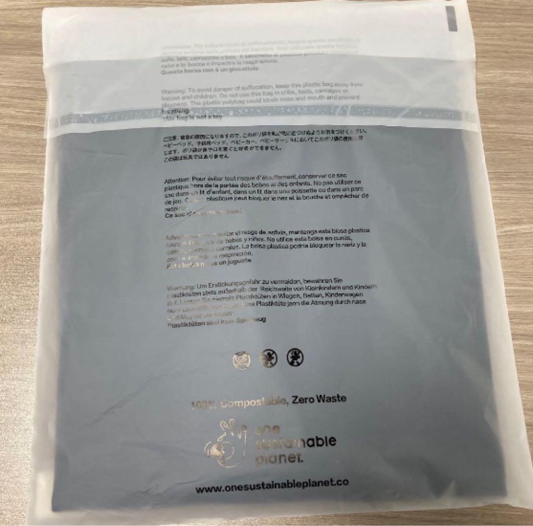 【新品The Ennoy Professional ブラックTシャツ Mサイズ¥