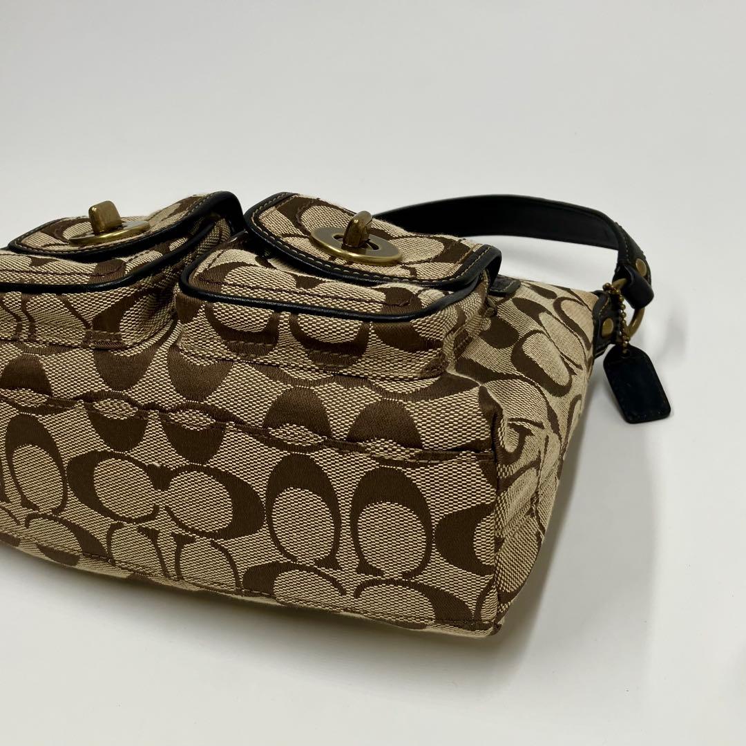 【美品】コーチ レガシー シグネチャー ショルダー バッグ レザー ターンロック