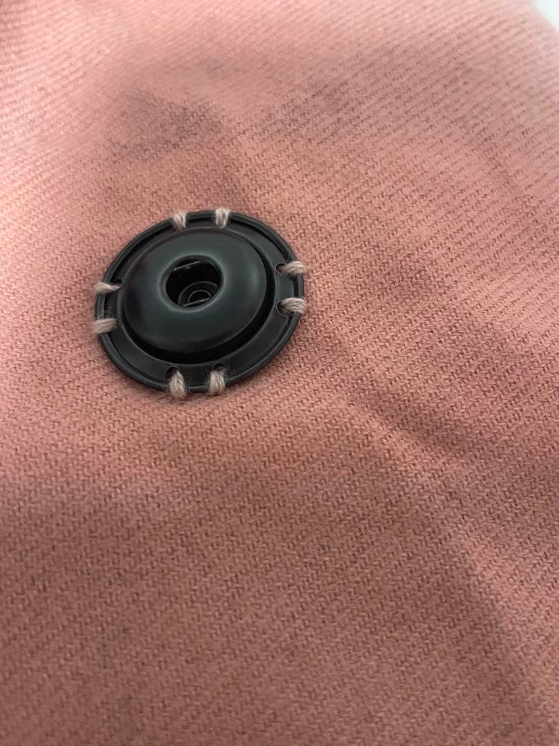 未使用　バーバリーチルドレン　ポンチョ　ケープ　ピンク