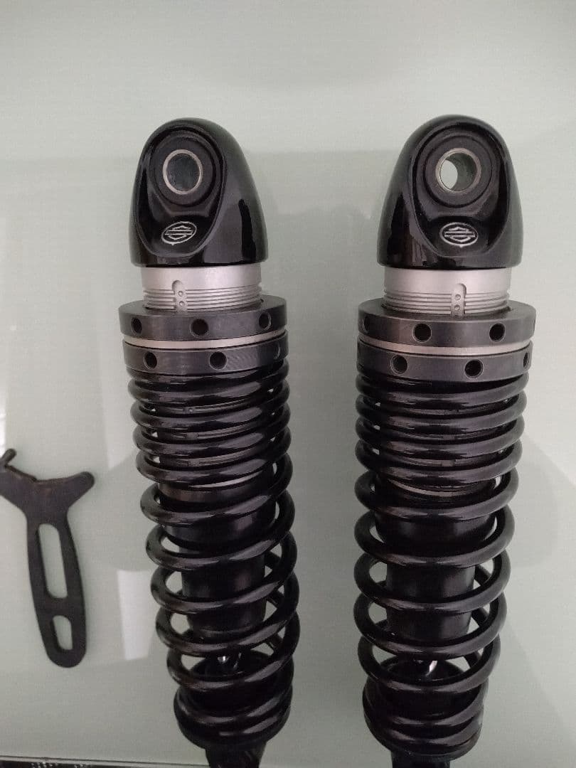 スポーツスター 純正エマルジョンリアサスペンション 11インチ・285ｍｍ