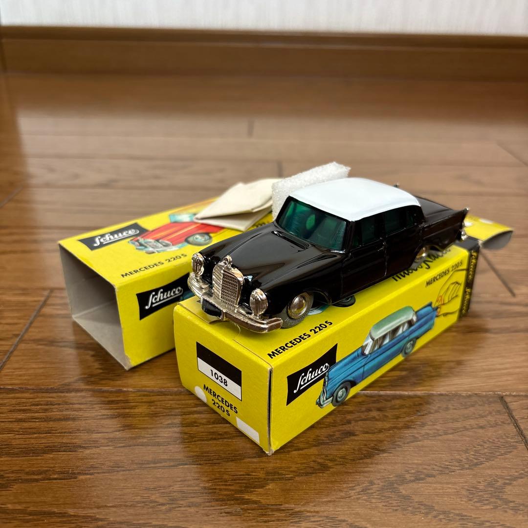 Schuco メルセデス 220S マイクロレーサー