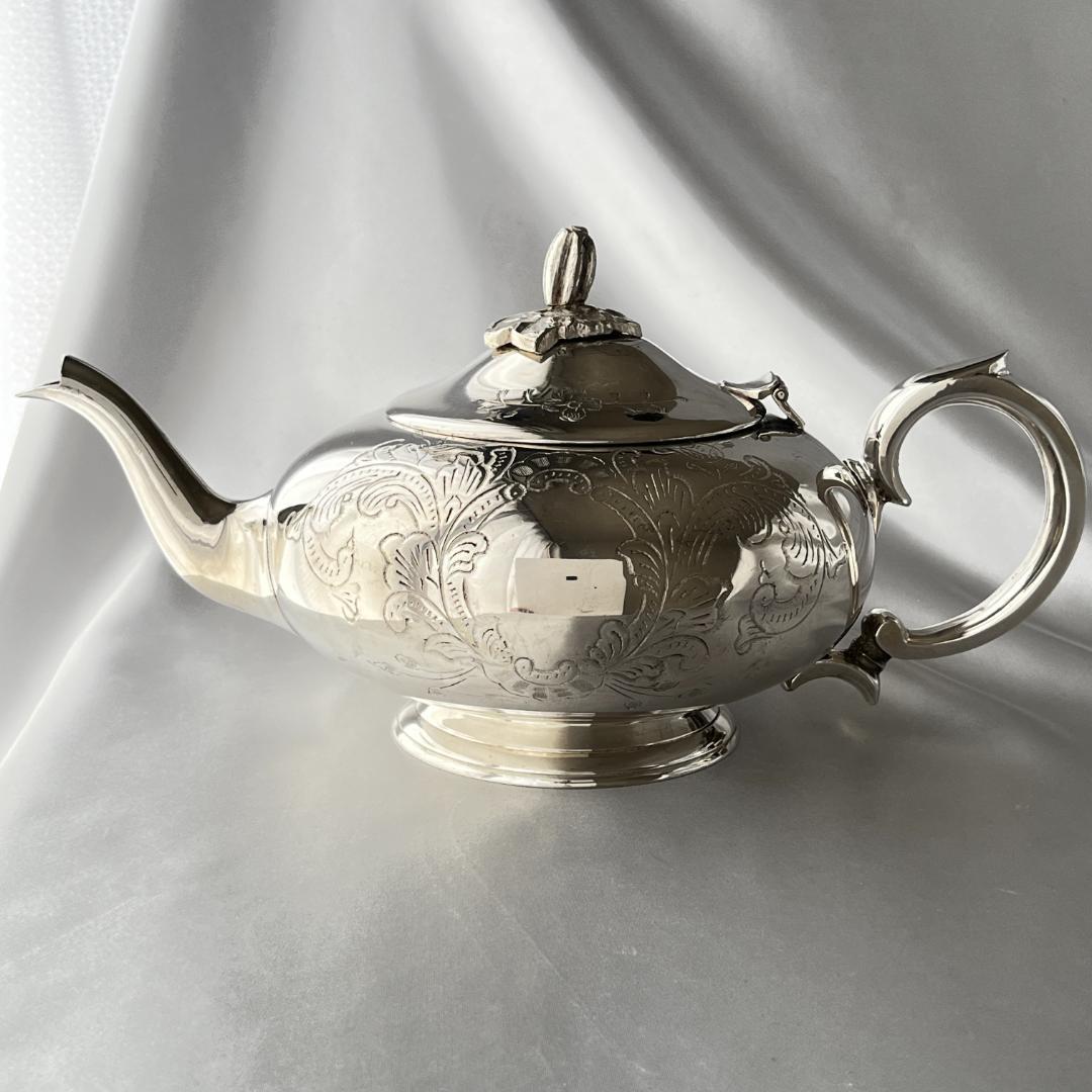 【英国】 ビクトリアンのティーセット 3点【シルバープレート】ティーポット