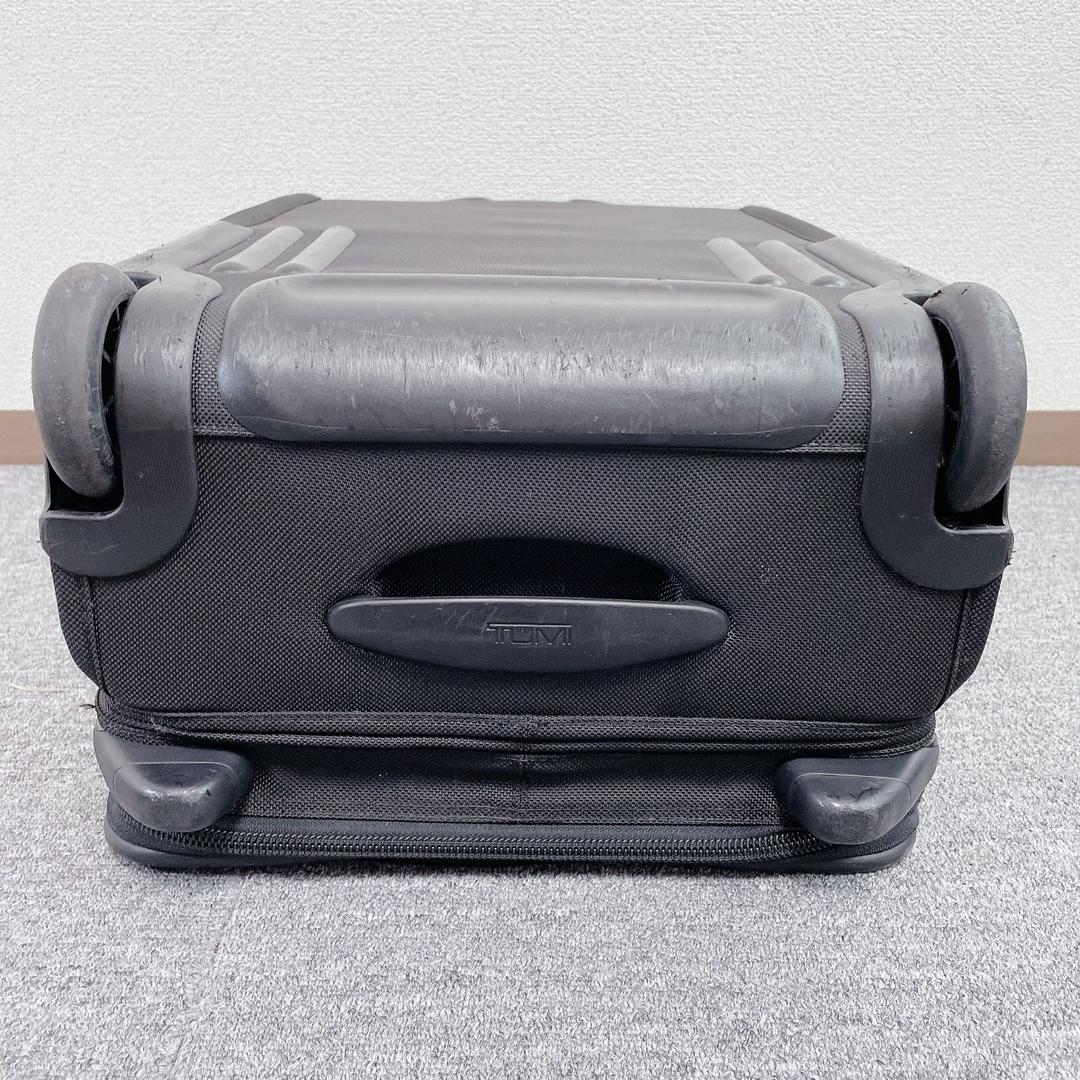 TUMI 22インチ キャリーケース ソフト 機内持ち込みサイズ 22022DH