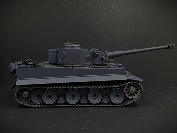 技術基準適合証明済 メタルキャタピラ仕様 ヘンロン 1/16 タイガー I型