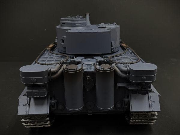 技術基準適合証明済 メタルキャタピラ仕様 ヘンロン 1/16 タイガー I型