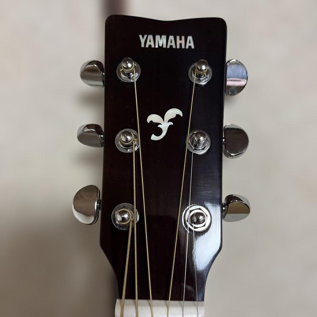 YAMAHA アコースティックギターとケースと