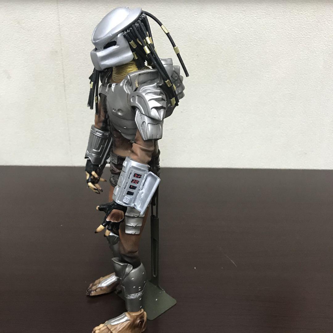 メディコム プレデター