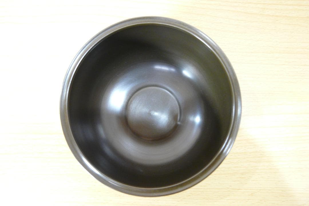 京釜師　十五代 大西清右衛門（浄心） 造　唐銅 糸目建水【千家十職】