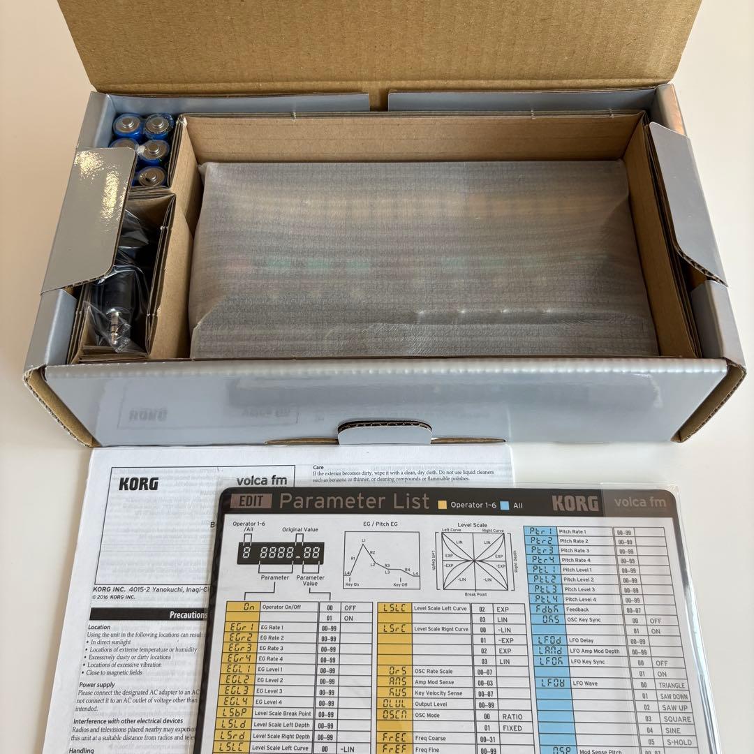 KORG volca fm デジタルシンセサイザー midi out Mod.
