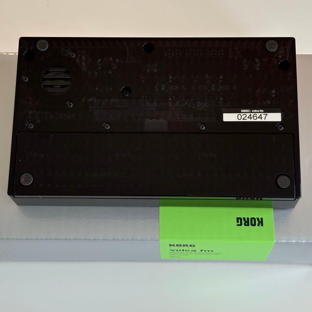 KORG volca fm デジタルシンセサイザー midi out Mod.
