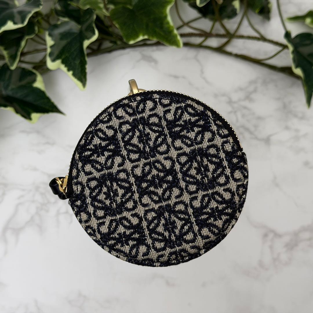 ロエベ リピート アナグラム クッキーチャーム ケース ネイビー