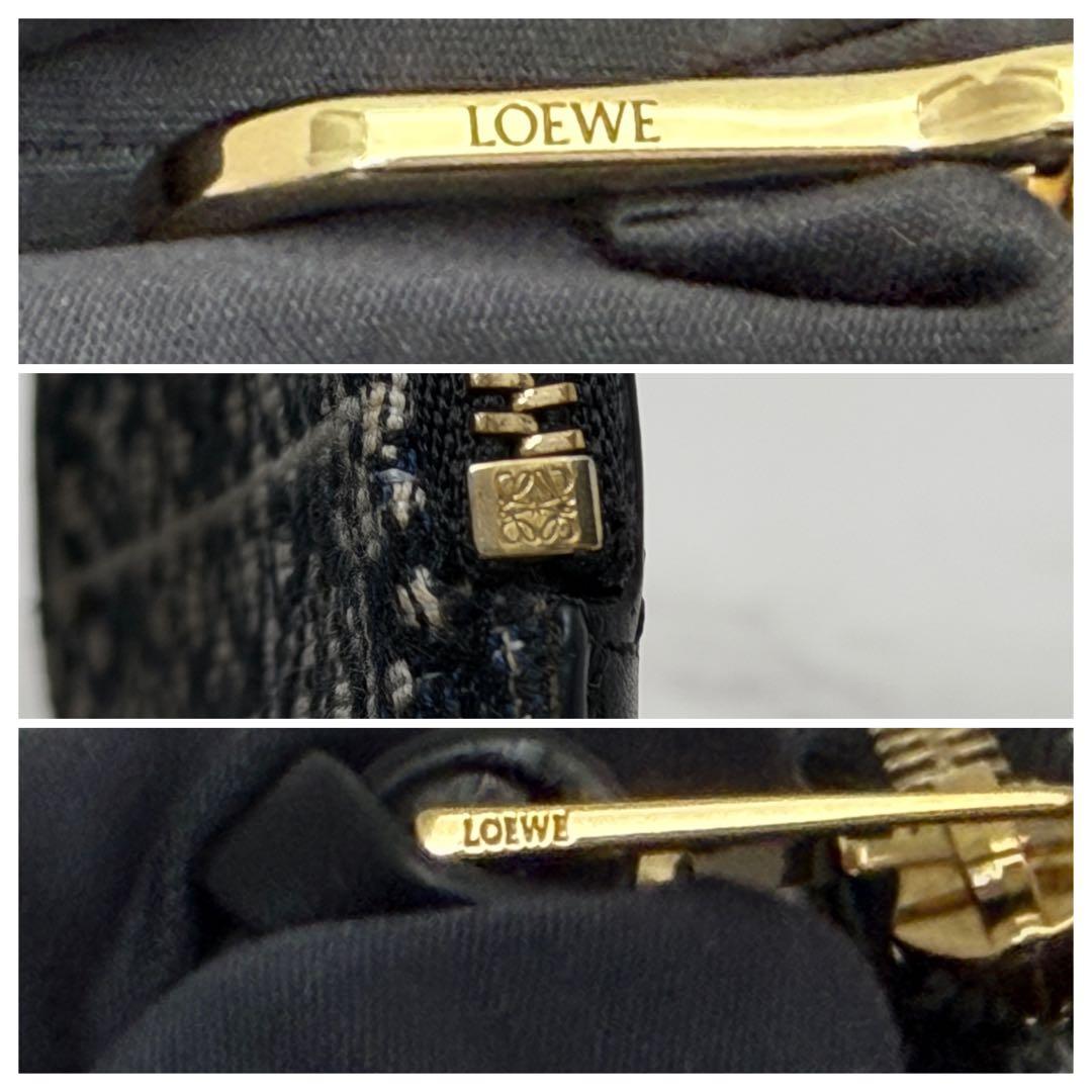 ロエベ リピート アナグラム クッキーチャーム ケース ネイビー