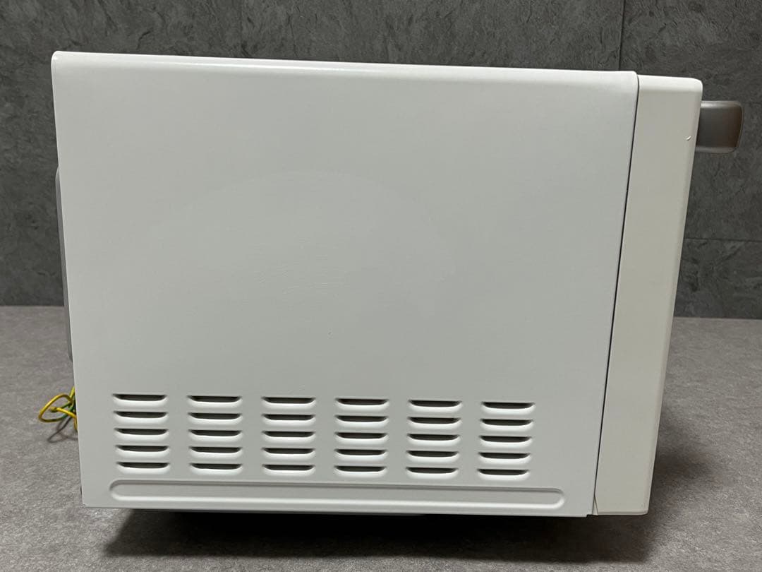 【美品】ヤマダ電機 電子レンジ YMW-S18B1 18L ホワイト