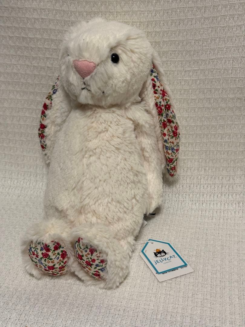  ブロッサム バシュフル バニー Mサイズ ぬいぐるみ