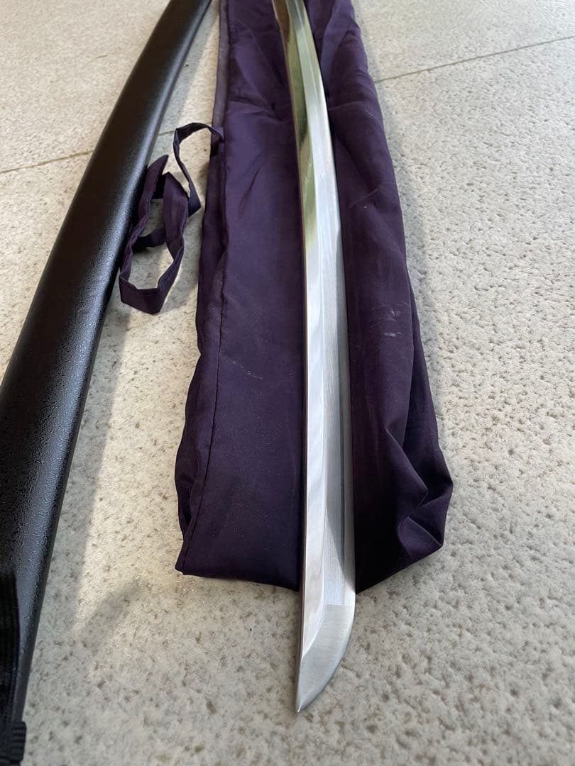 居合い練習刀 黒石目鞘 本鮫柄 美術刀 模造刀