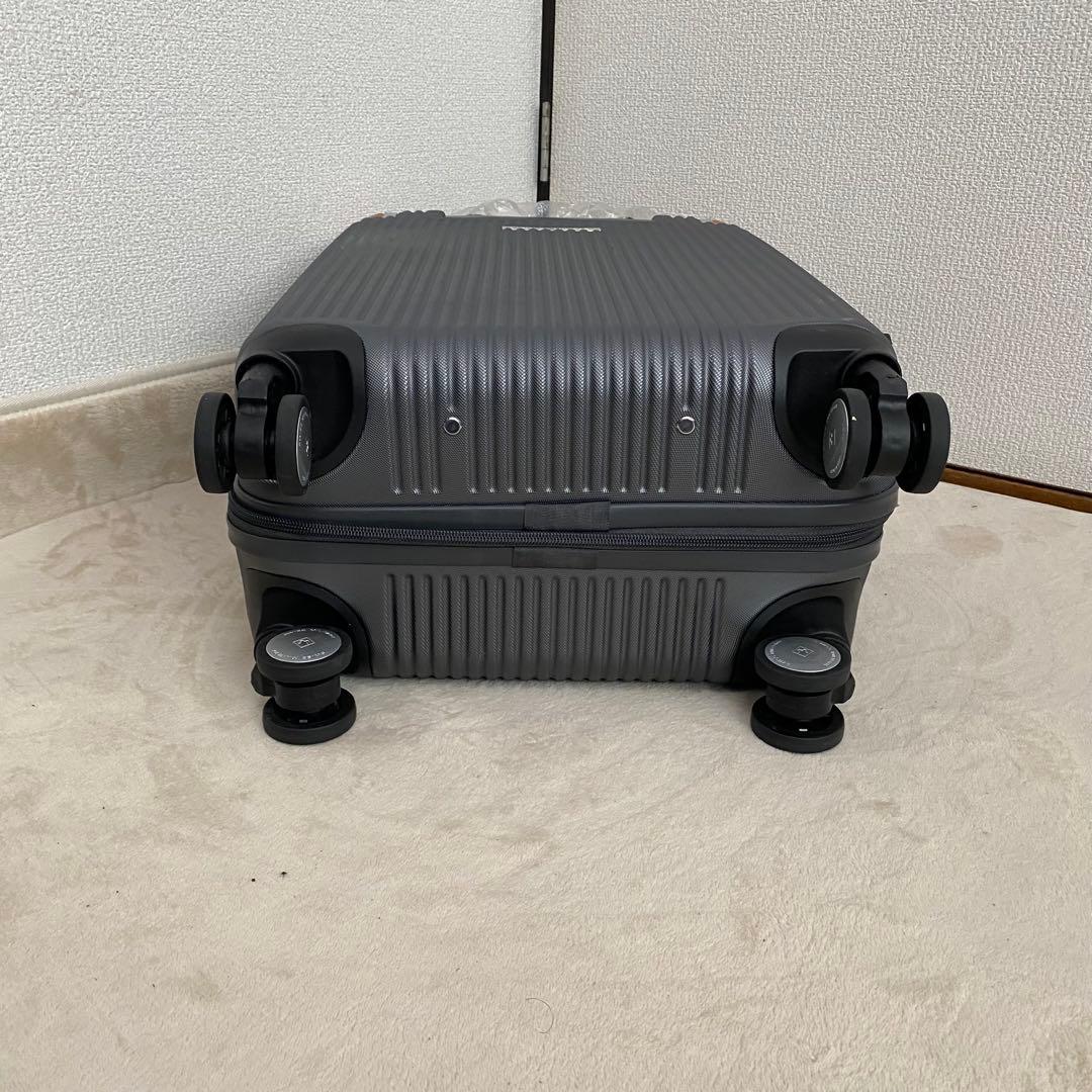 【展示品】SWISS MILITARY 機内持ち込みサイズ　キャリー　38.5L