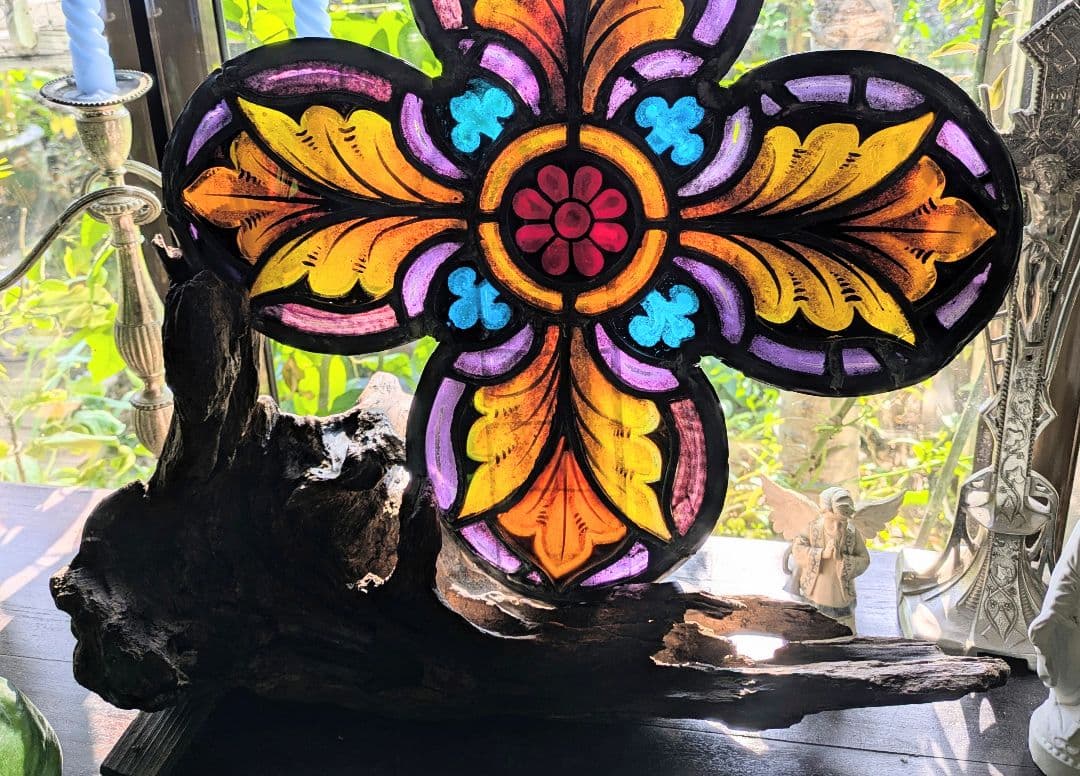 幸運の四つ葉の花文 アンティーク ステンドグラス 教会 クリスマス キリスト