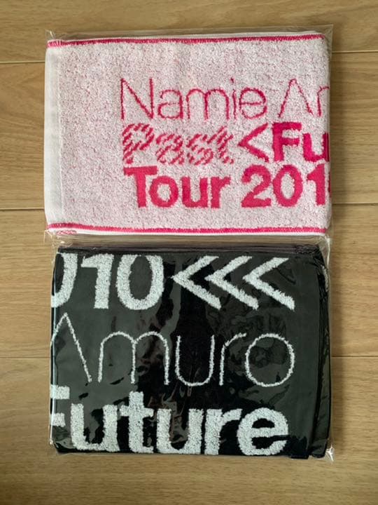 安室奈美恵 PAST < FUTURE TOUR 2010 タオル