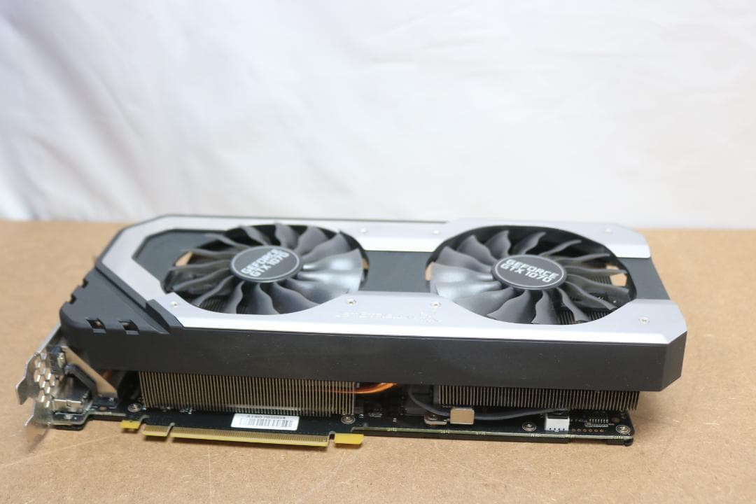 GTX1070 グラフィックボード 通電確認済